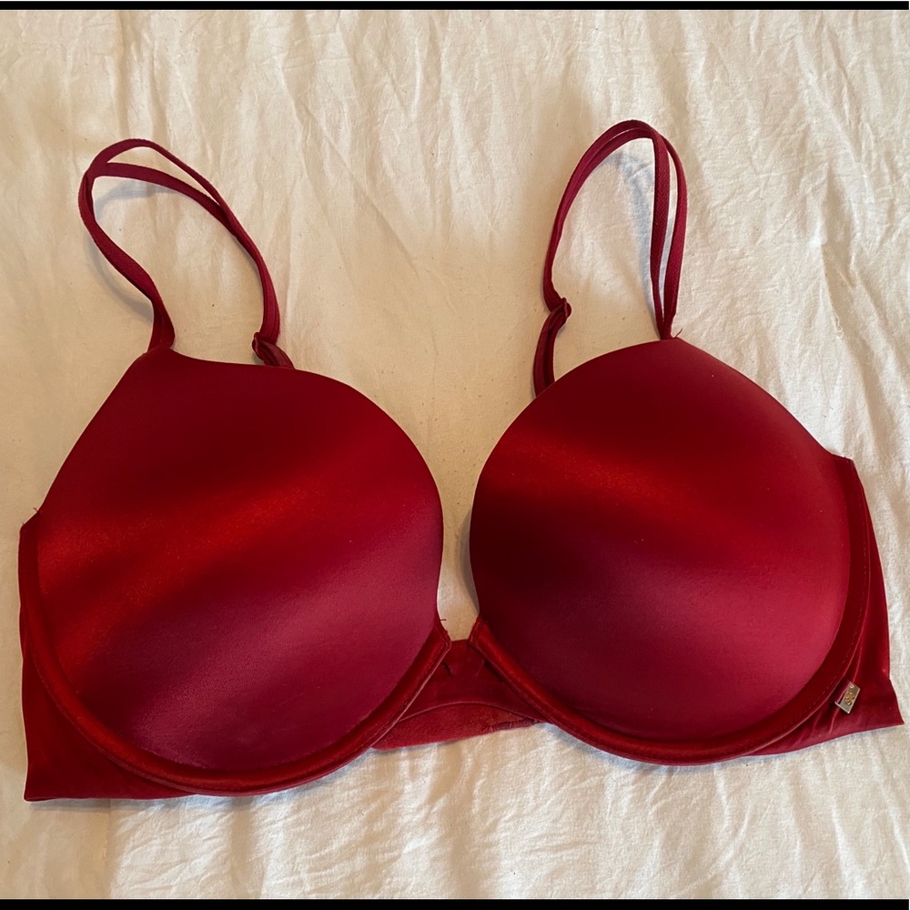Vibrant Red, Victoria’s Secret Very Sexy Push-up